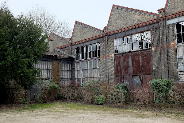 Réinventer la Seine /  Halle de Rouvray